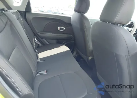 2016 Kia Soul z USA, uszkodzony, nr VIN KNDJN2A26G7868913